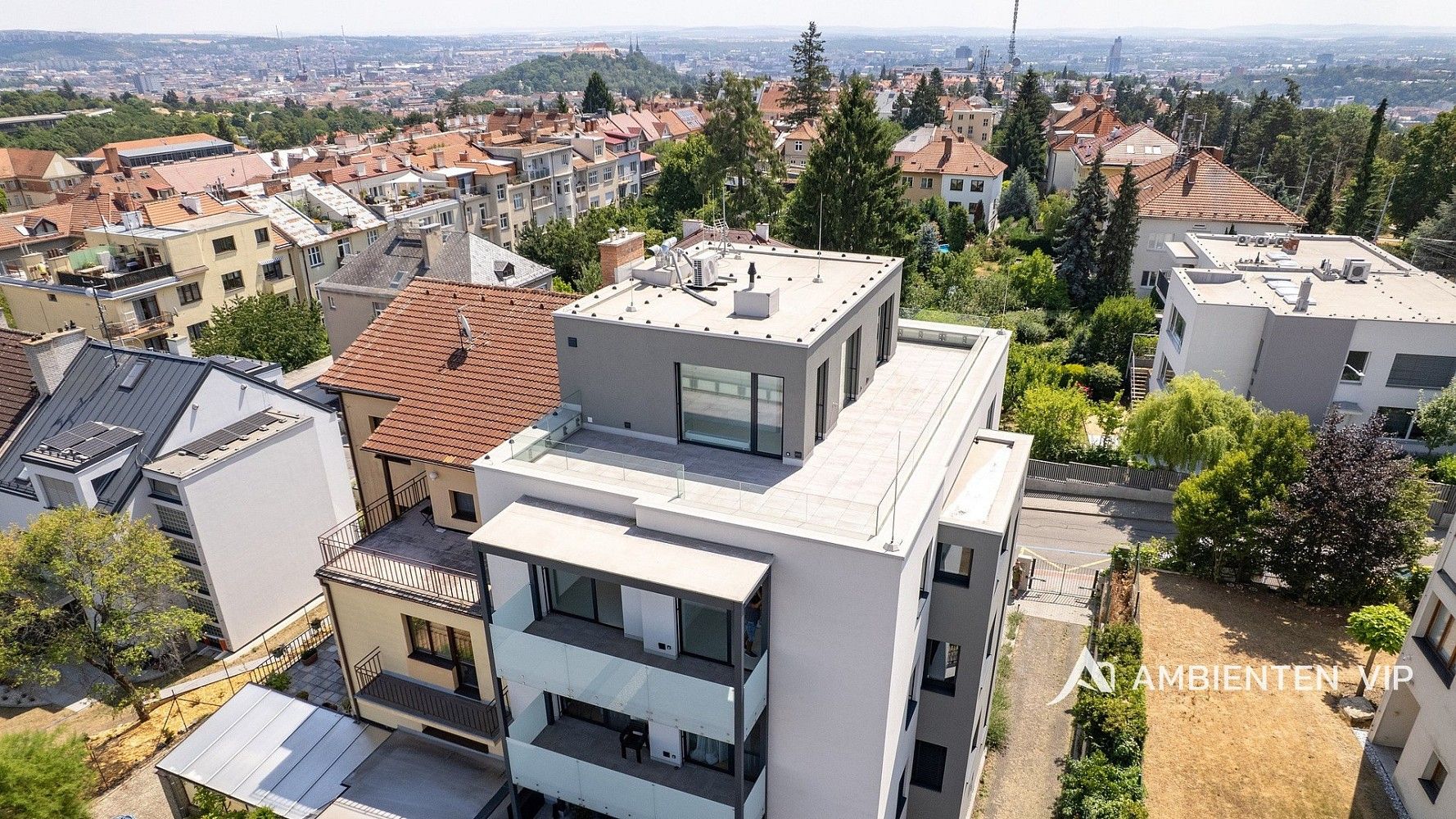 Byt 5+kk, 179 m²