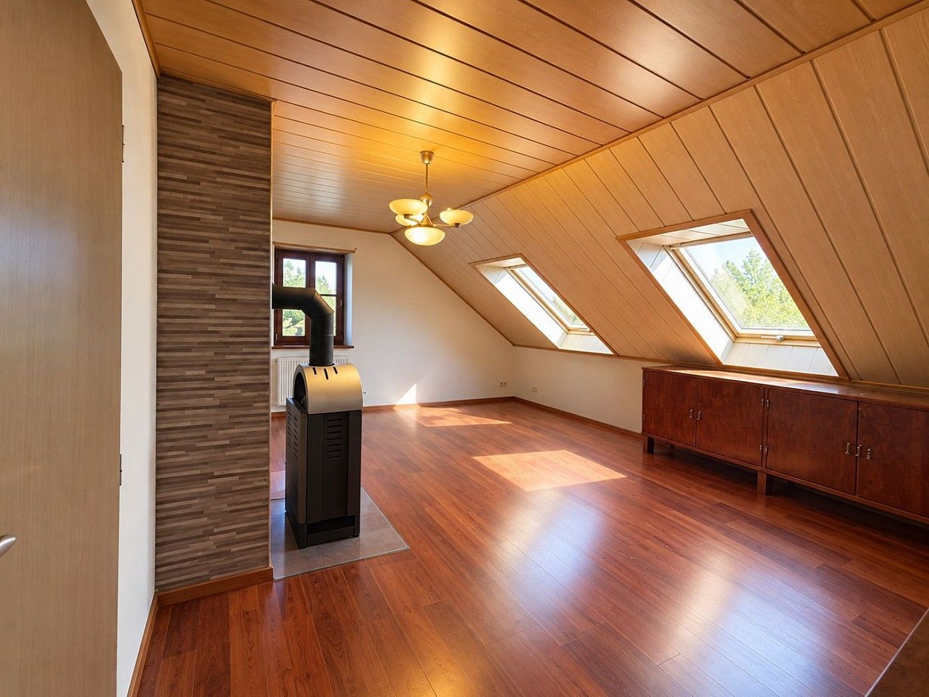 Prodej rodinný dům - Srnčí, Brno - Žebětín, 214 m² - 5