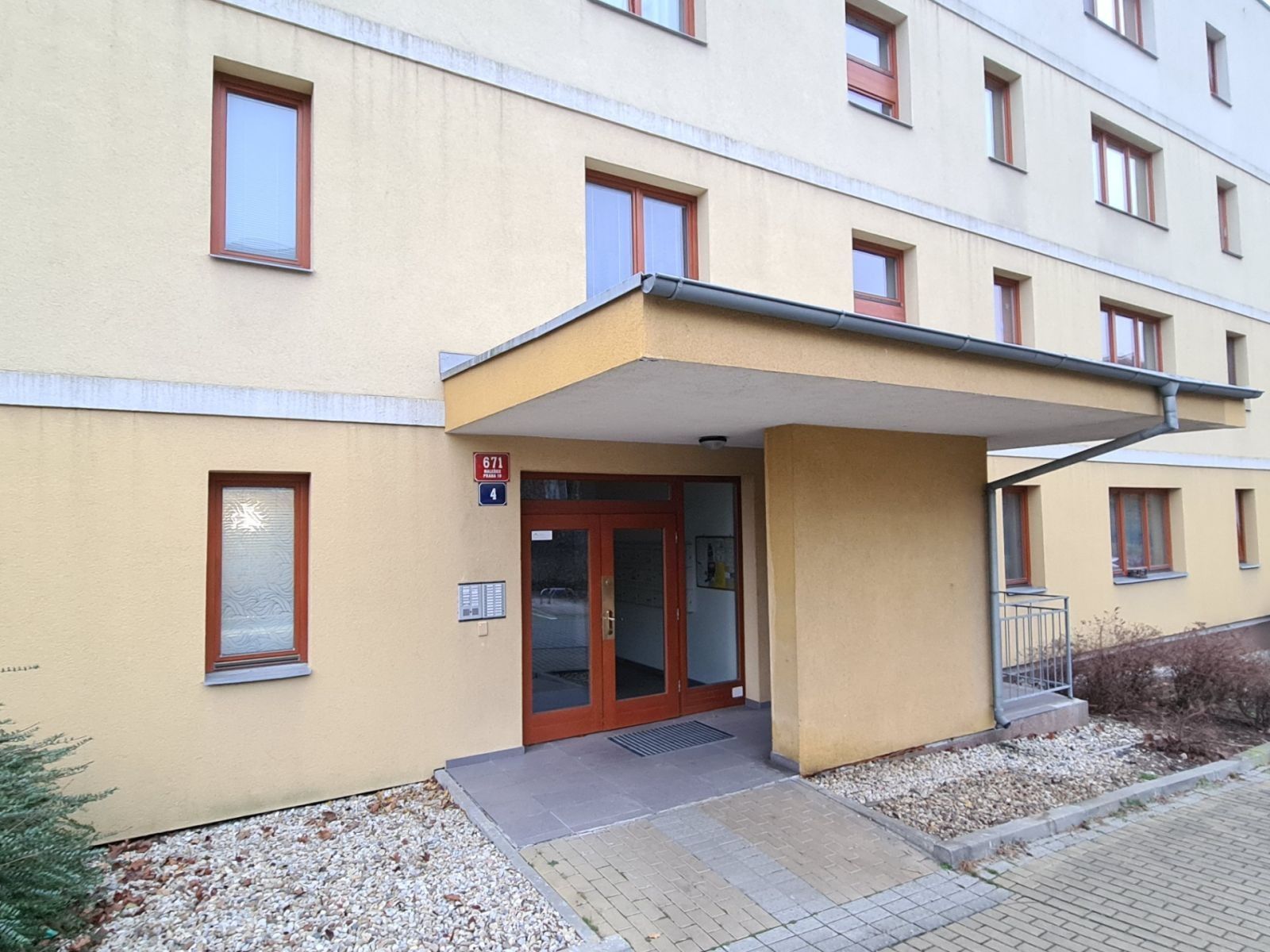 Garáž · 12 m² · Praha - Malešice - 3