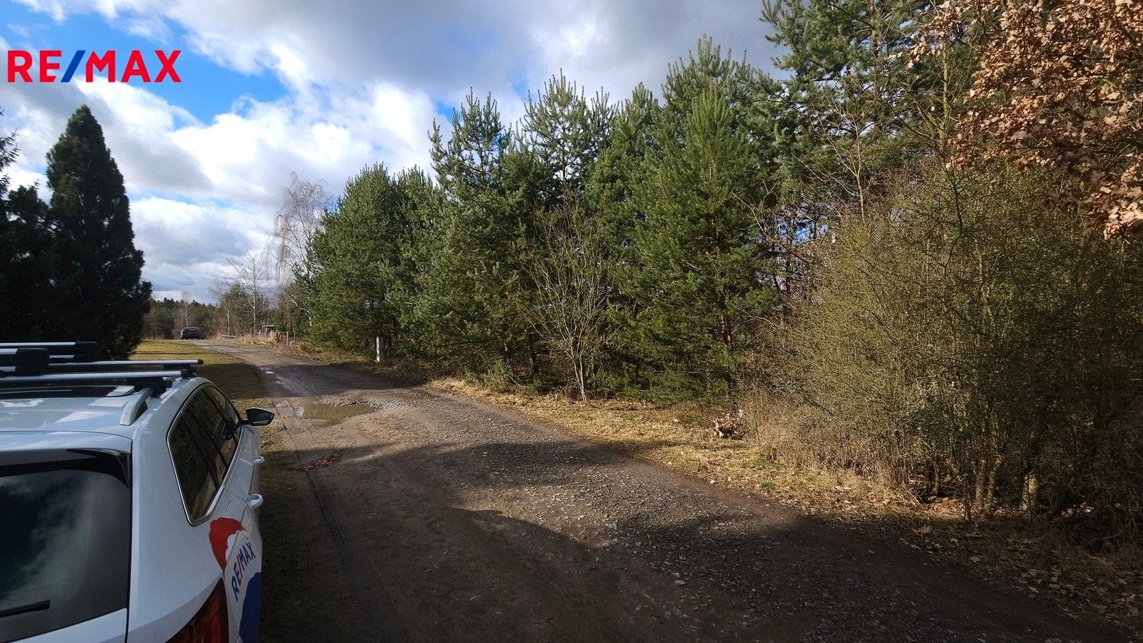 Prodej pozemek pro bydlení - Olešná, 654 m²