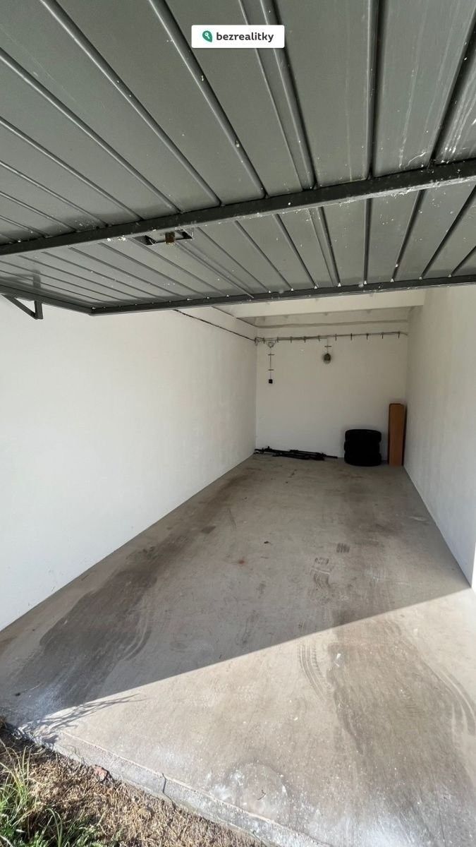 Garáže, Novákova, Mladá Boleslav, 22 m²