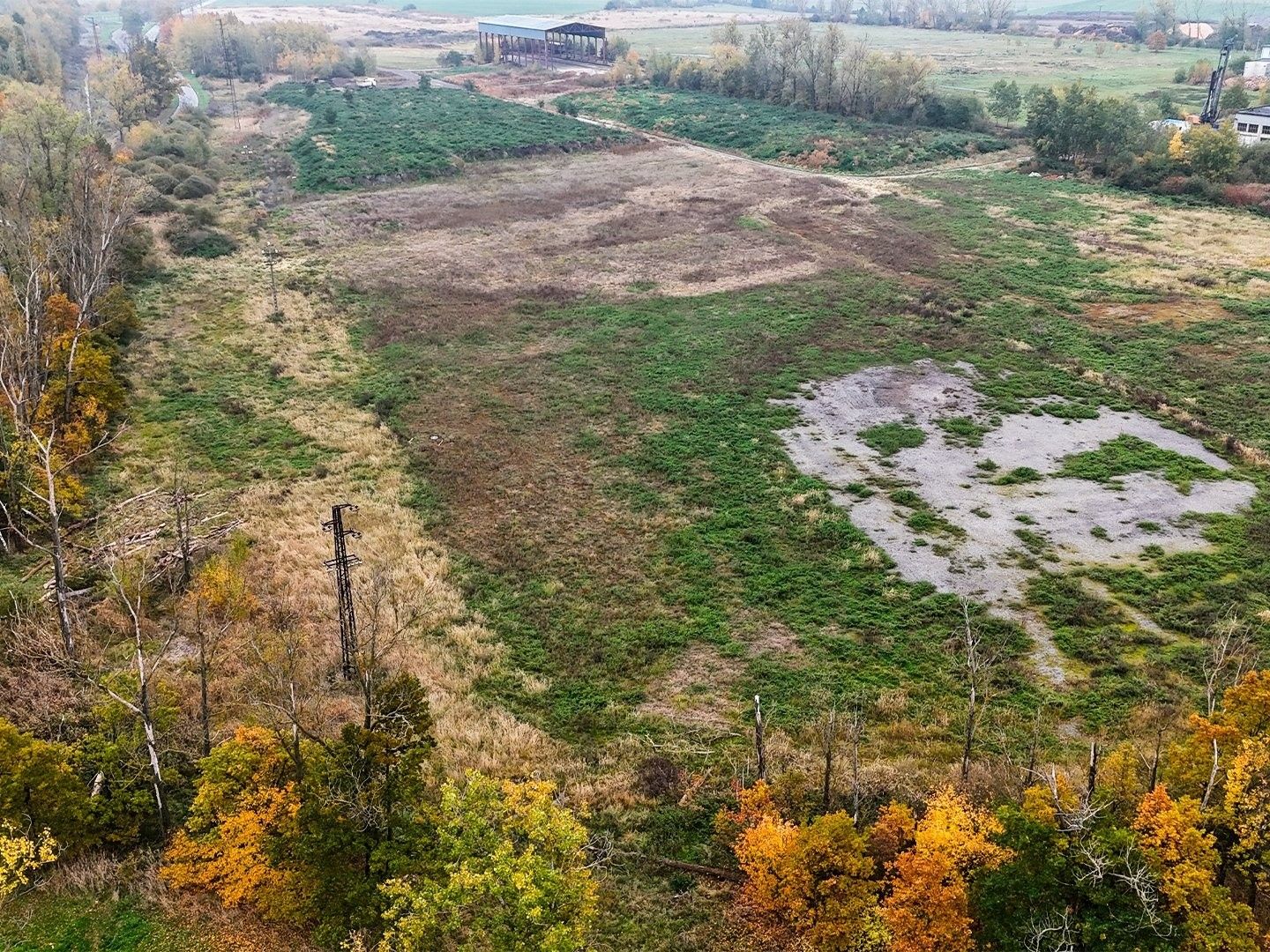 Prodej komerční pozemek - Dívčice, 86 824 m²