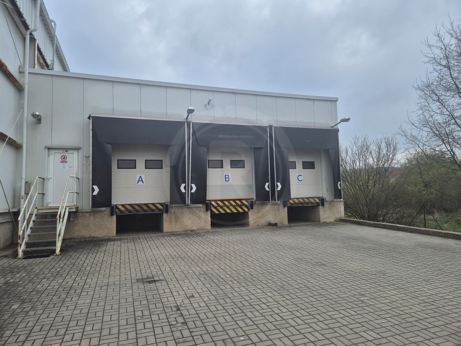 Pronájem sklad - Rudolfov Hlinsko, 186 m² - 5