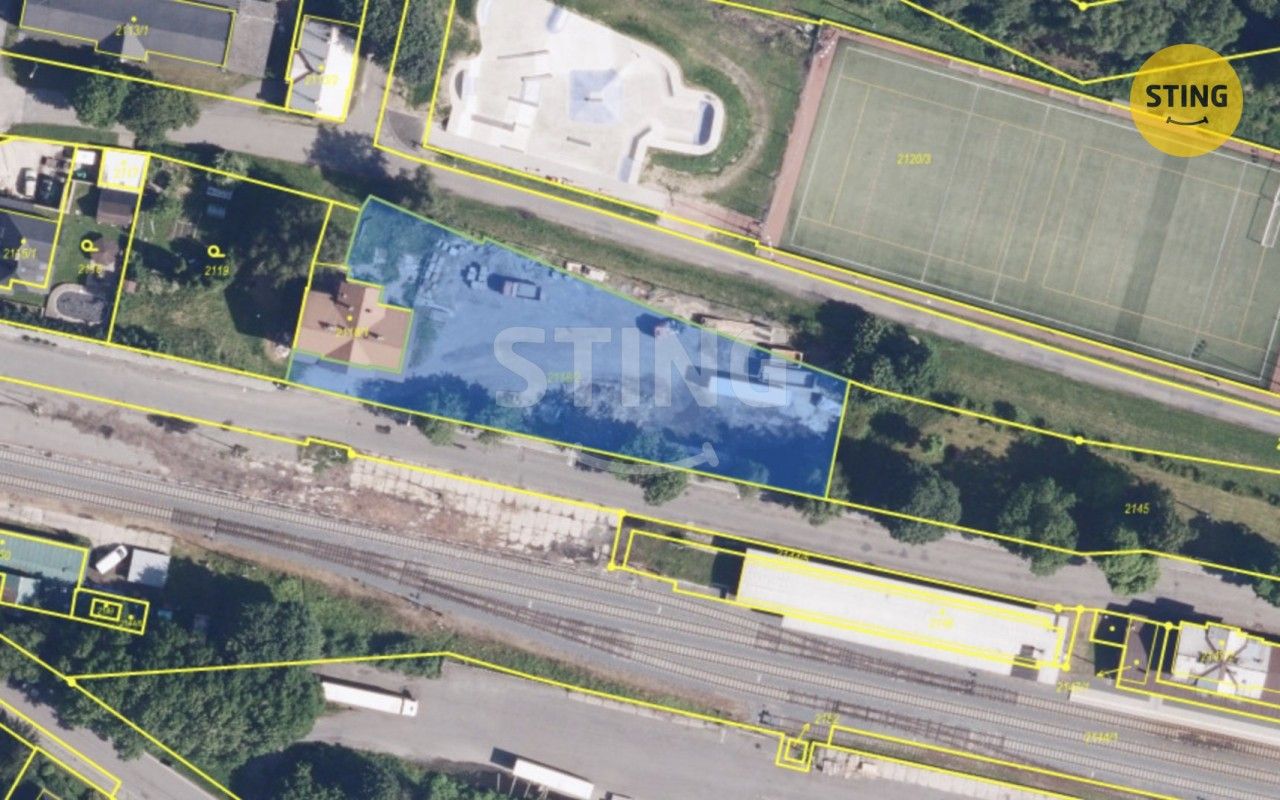 Komerční pozemek, 2 272 m²