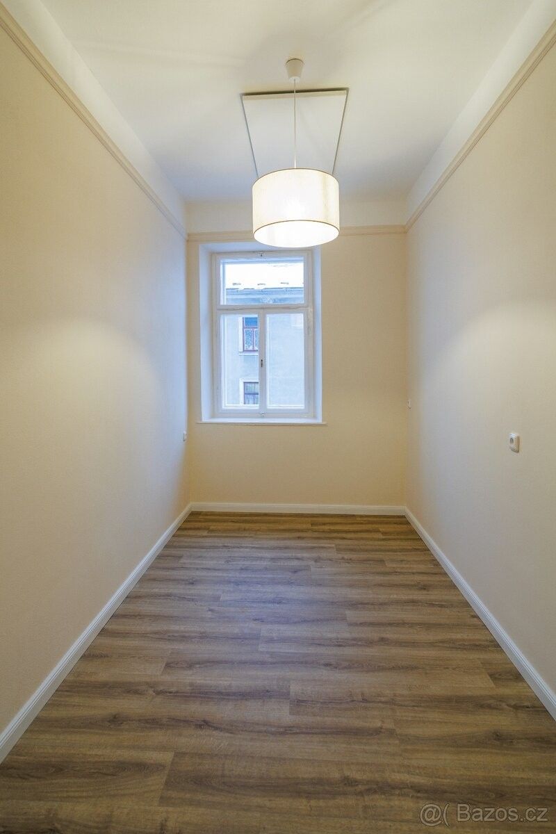 Pronájem byt - Nové Město na Moravě, 592 31