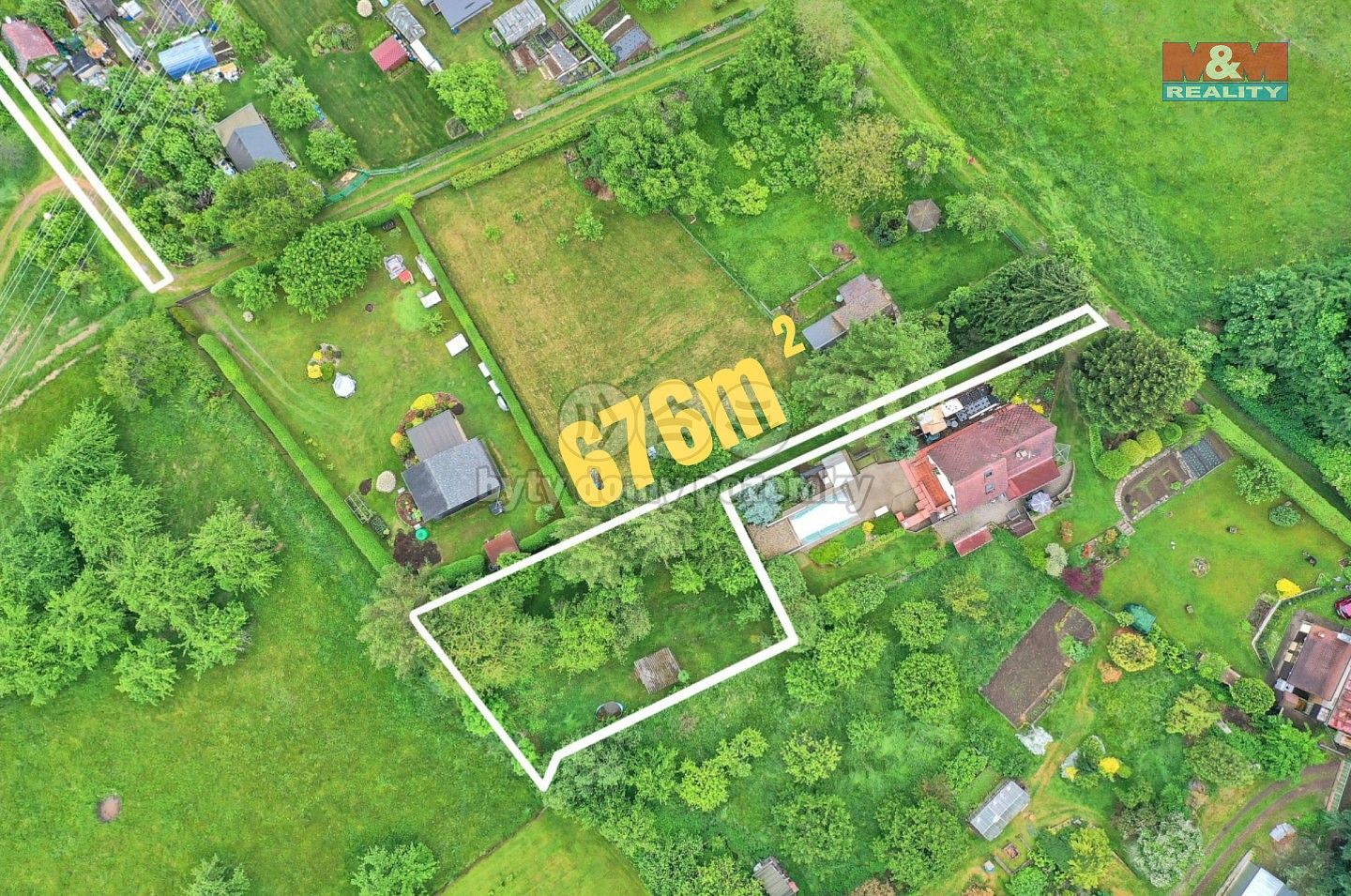Zahrada, 676 m²