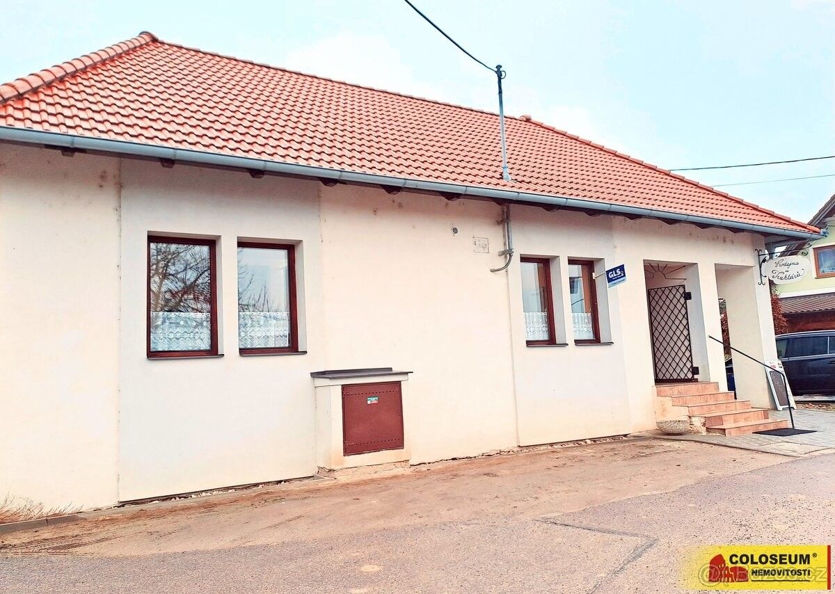 Pronájem obchodní prostory - Znojmo, 669 02