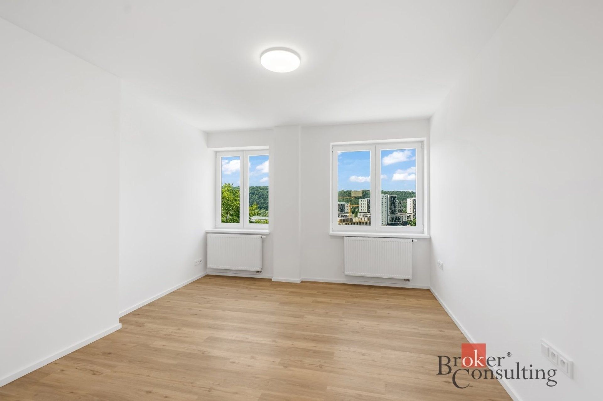 Pronájem byt 3+kk - Barunčina, Praha, 77 m² - 5