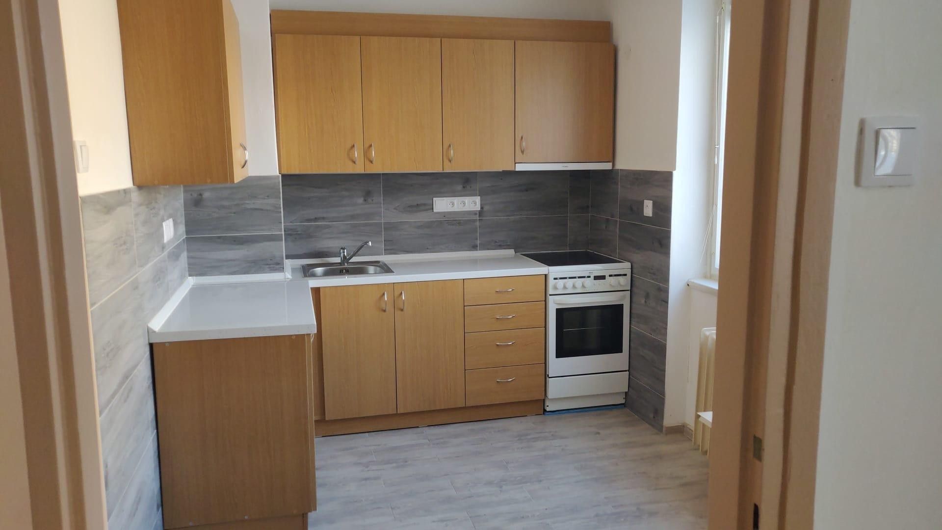 1+1, Lipová, Sezimovo Ústí, 32 m²