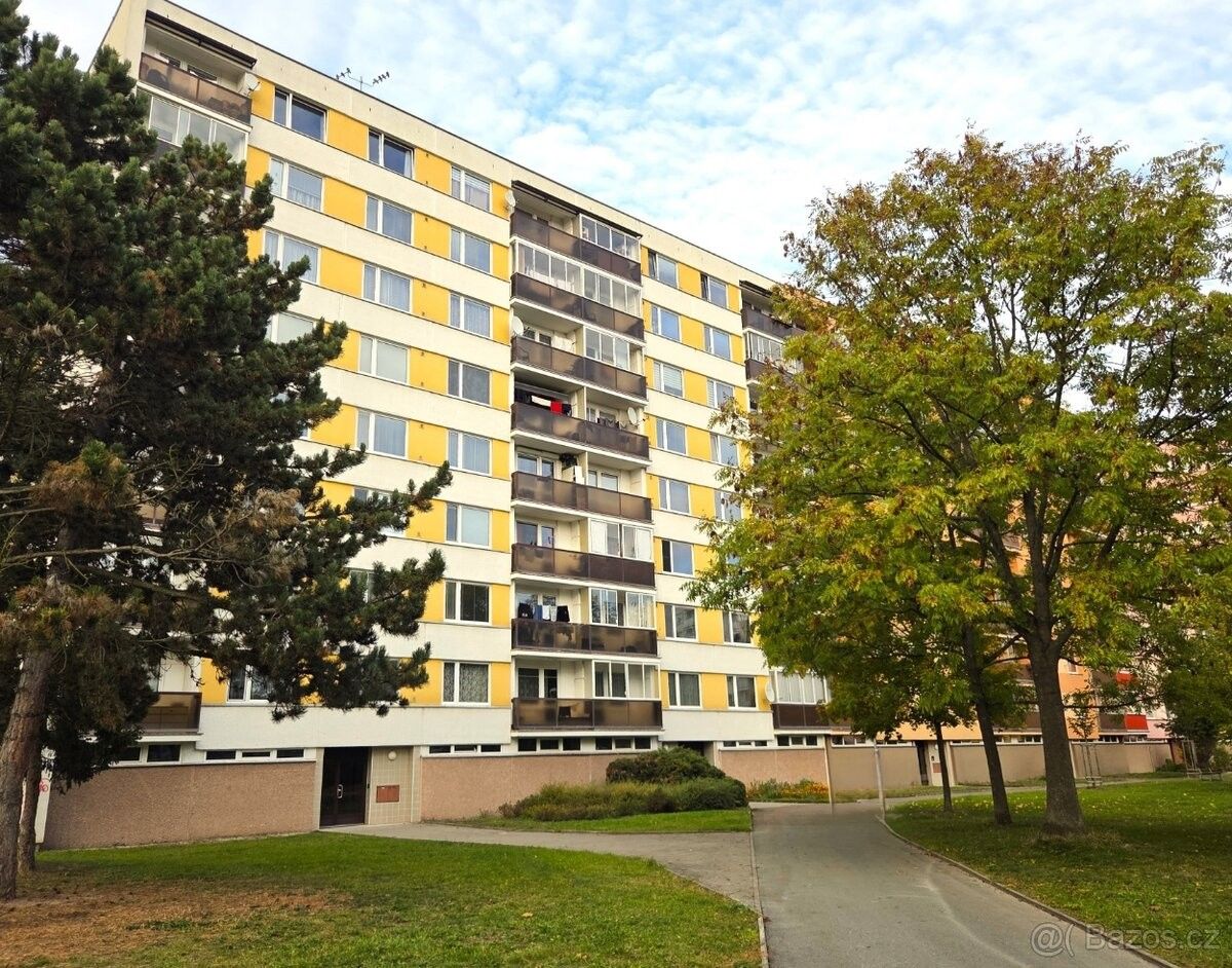 Byty, Hradec Králové, 500 12