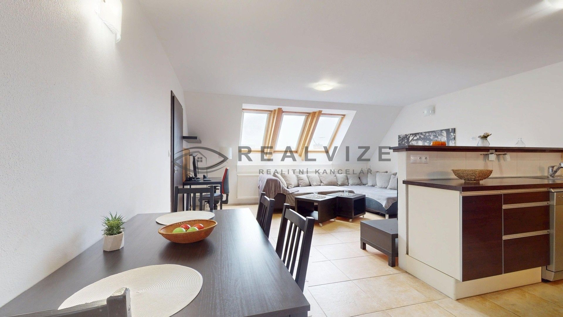 3+kk, Rudolfovská tř. 1996, České Budějovice, 66 m²