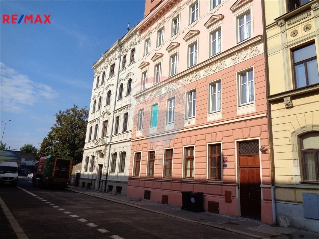 1+kk, U papírny, Praha, 40 m²