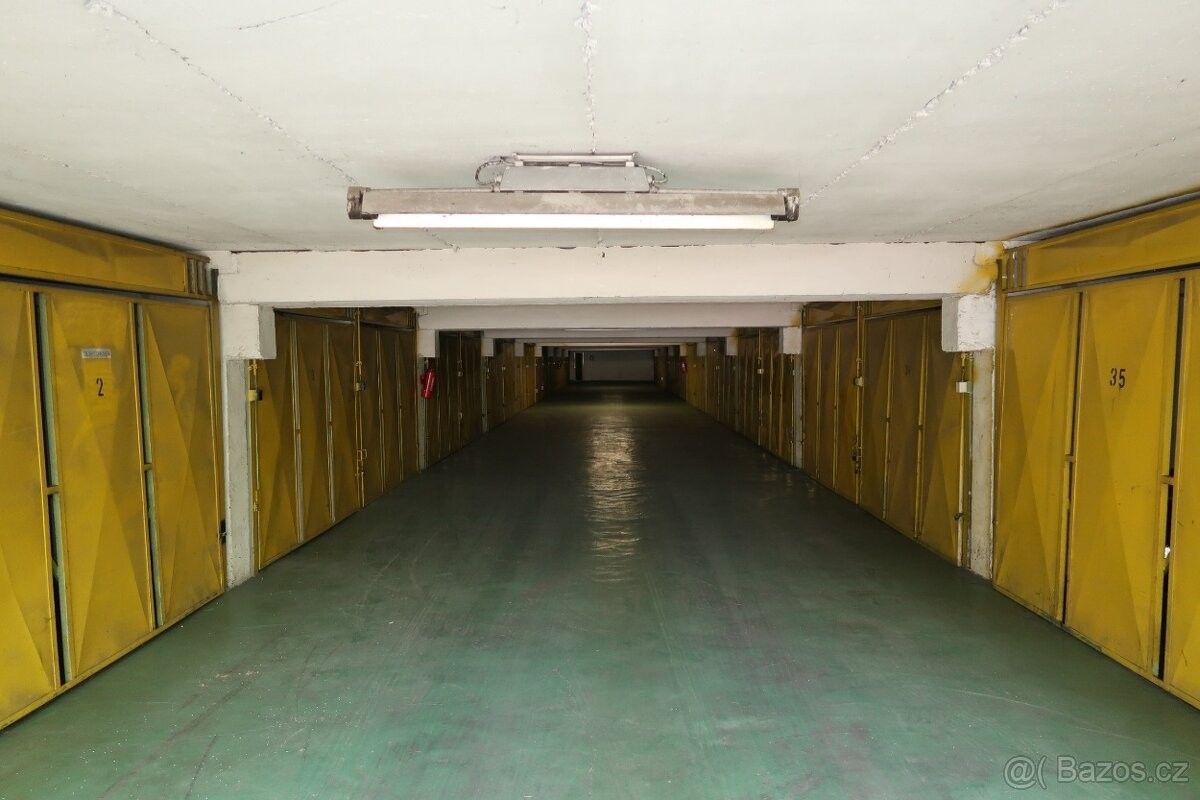 Prodej garáž - Praha, 182 00