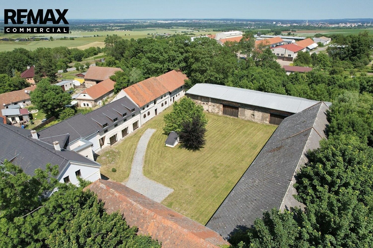 Ostatní, Křečhoř, okres Kolín, Středočeský kraj, 2 400 m² - 2