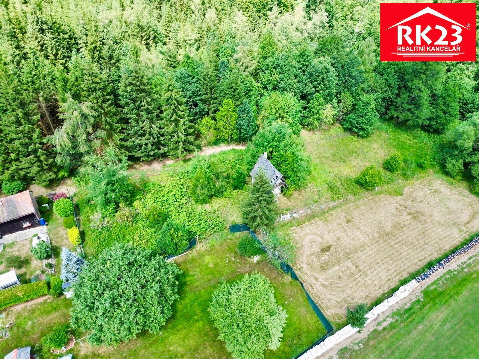 Prodej zahrada - Valy, 1 072 m² - 1