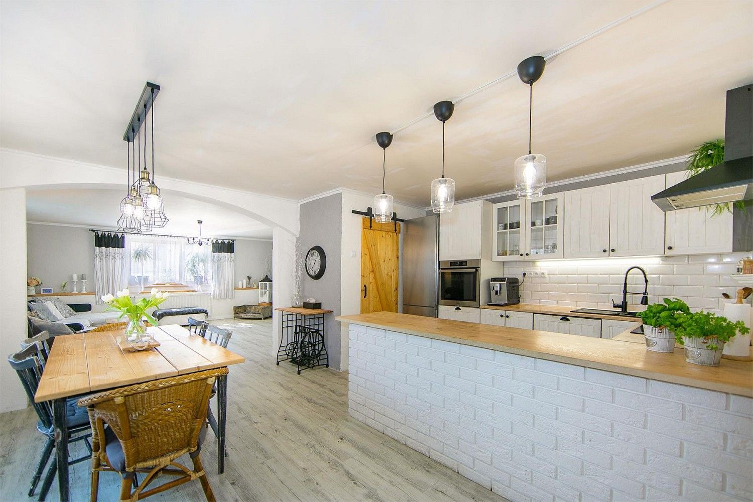 Rodinný dům · 208 m² · Lhotka u Radnic, okres Rokycany - 3