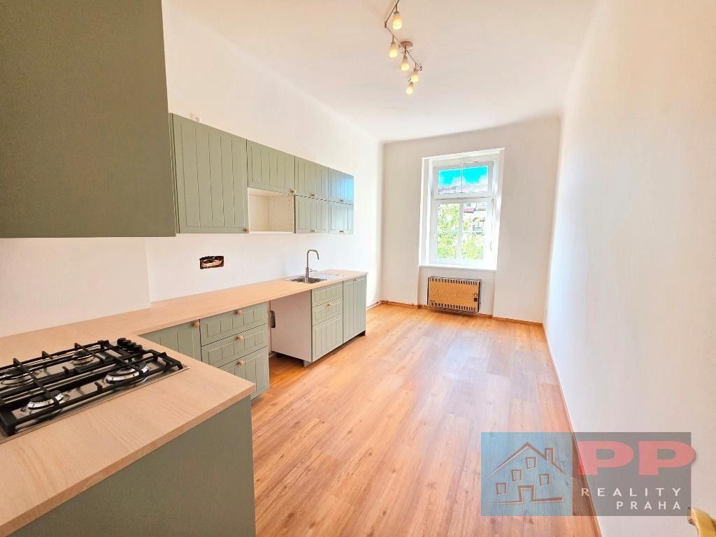 1+1, Holandská, Praha, 47 m² - 1