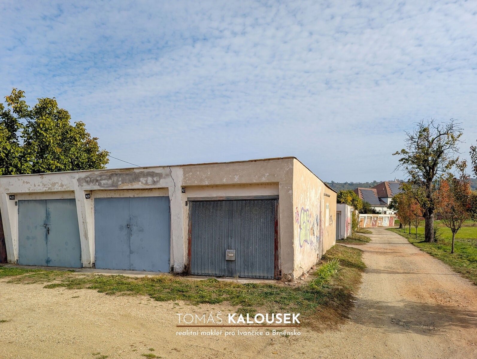 Prodej garáž - Ivančice, 18 m² - 1