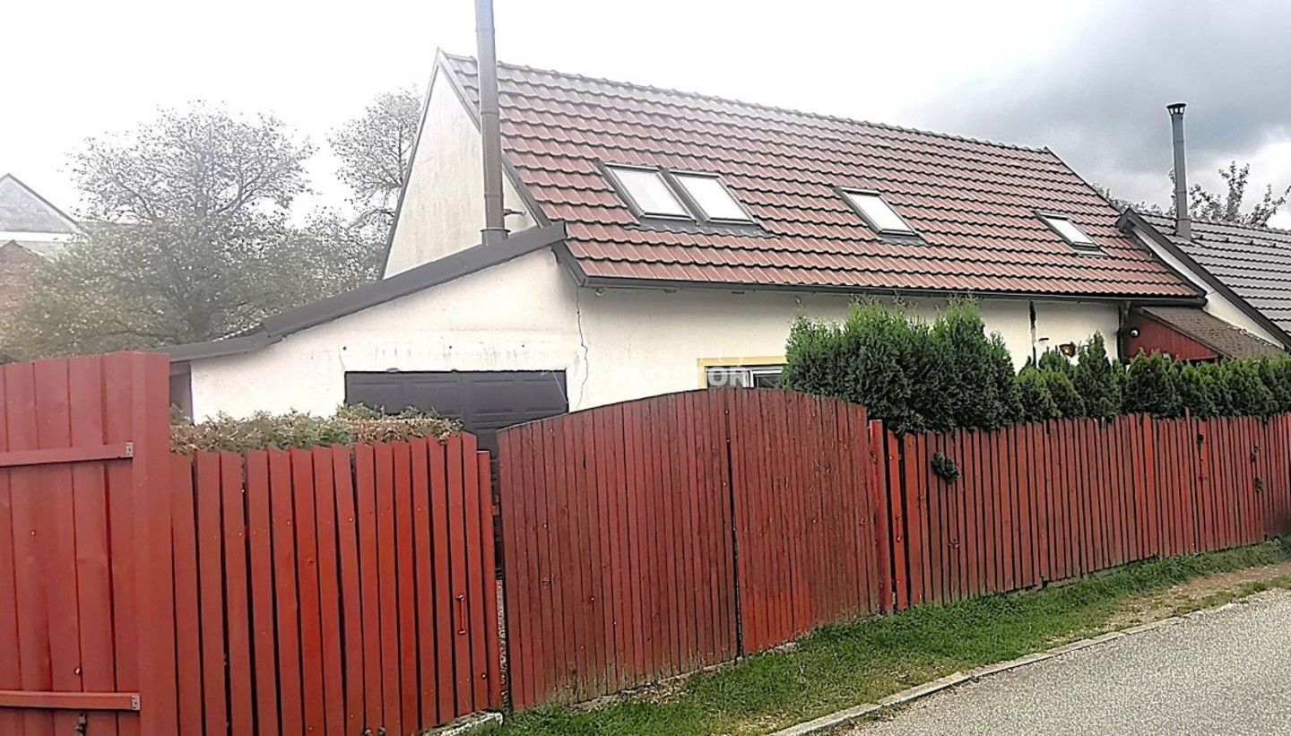 Prodej rodinný dům - Lipůvka, 152 m²