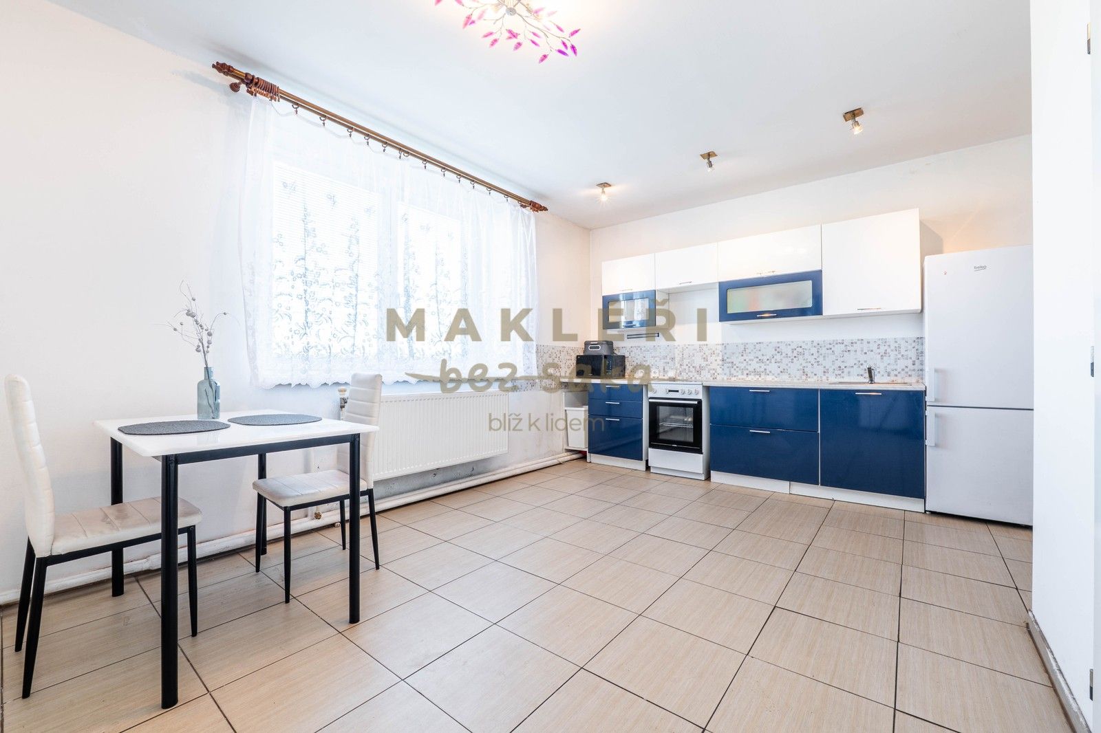 Prodej rodinný dům - Tuchlovice, 224 m² - 2