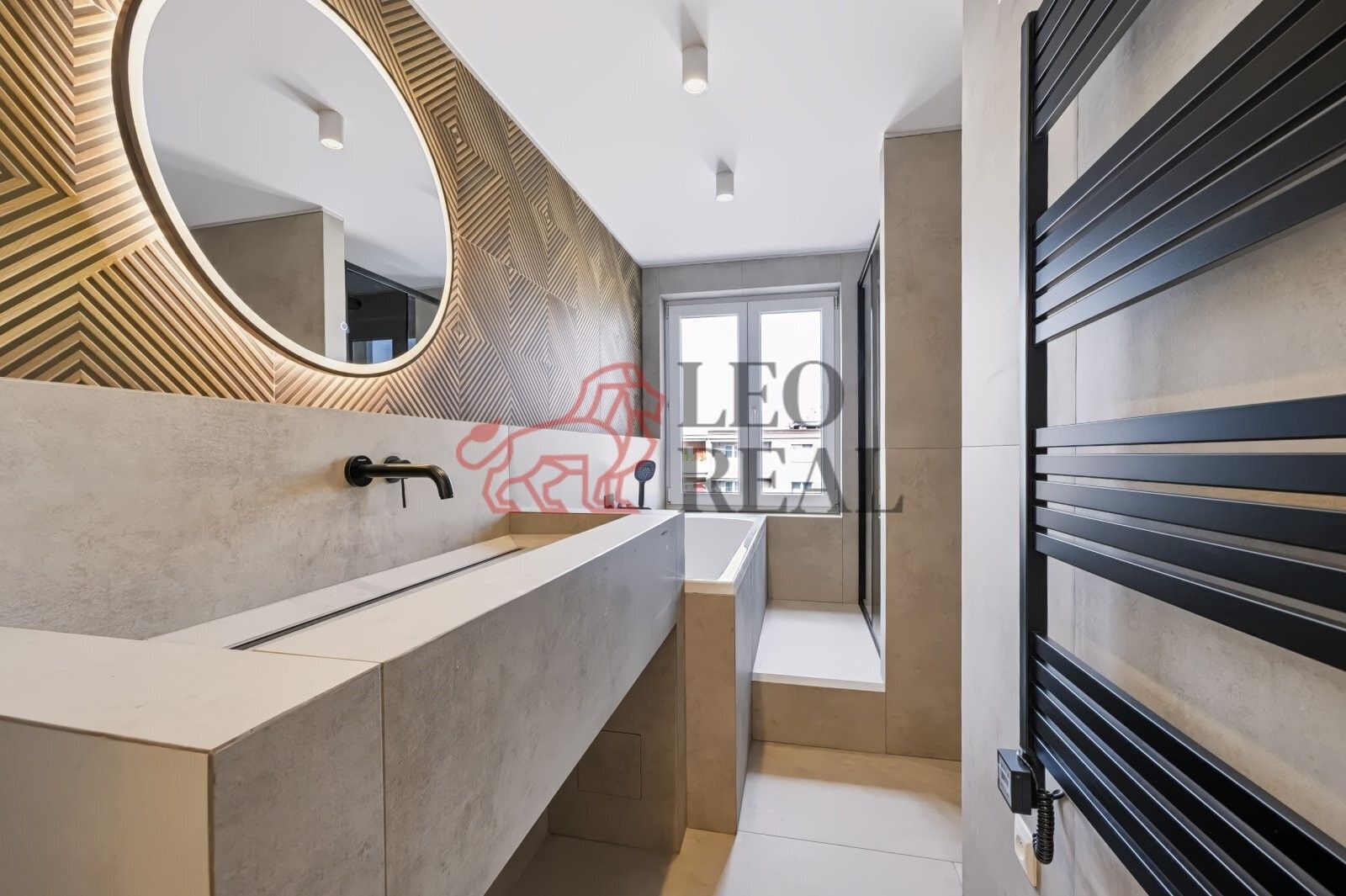 Pronájem byt 4+kk - Svojšovická, Praha, 81 m² - 5