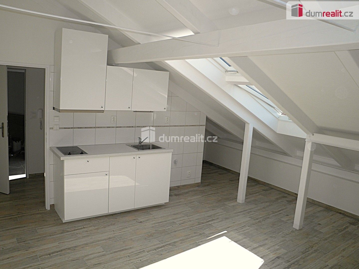1+kk, Národních hrdinů, Břeclav, 29 m²