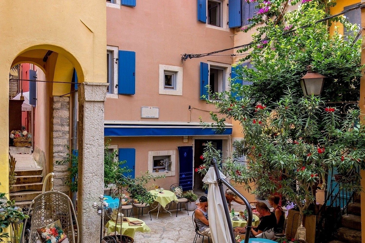Ubytovací zařízení, Rovinj, HR, 185 m² - 1