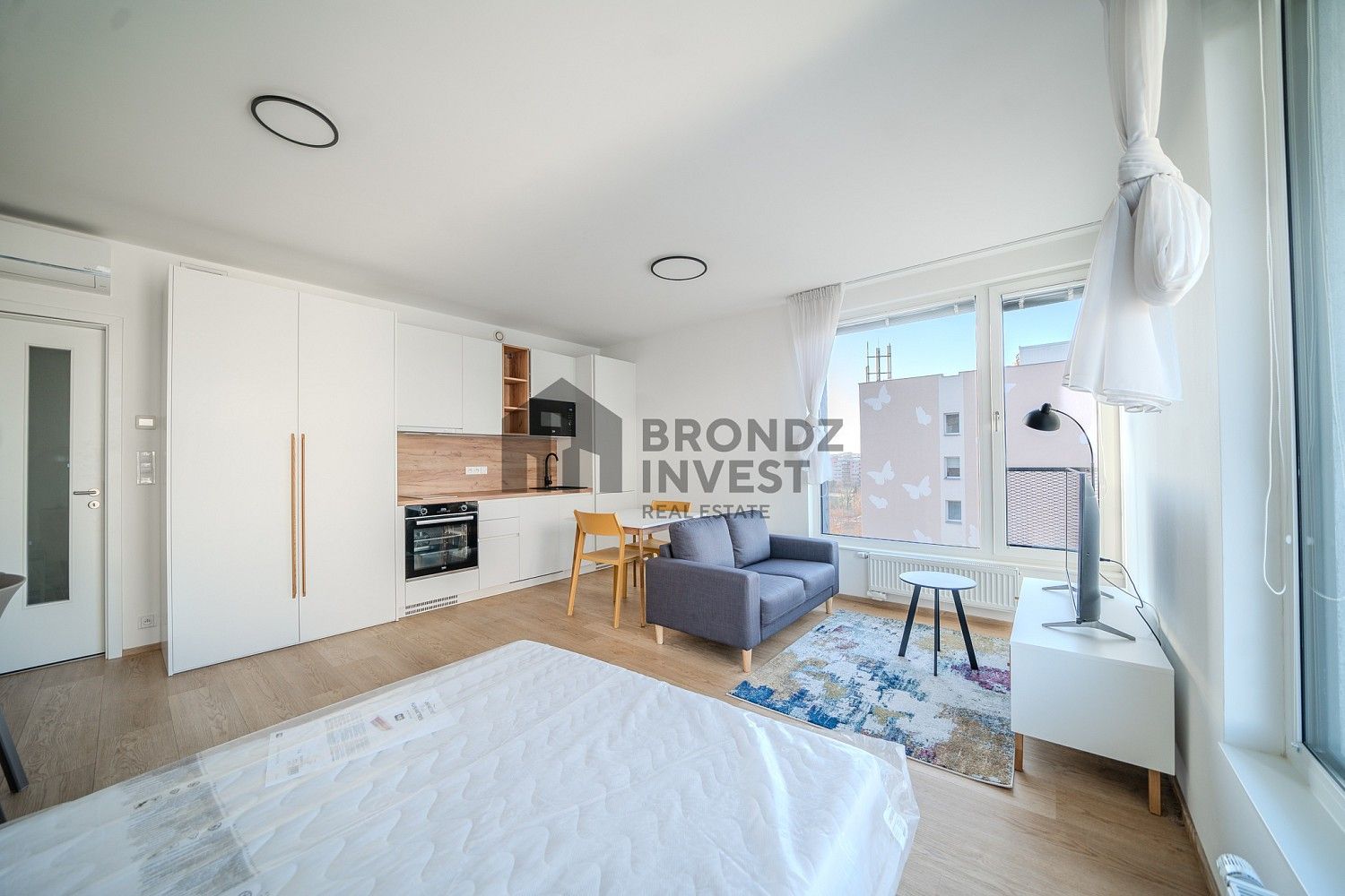 Byt 1+kk · 36 m² · Praha, okres Praha 9, Hlavní město Praha - 3