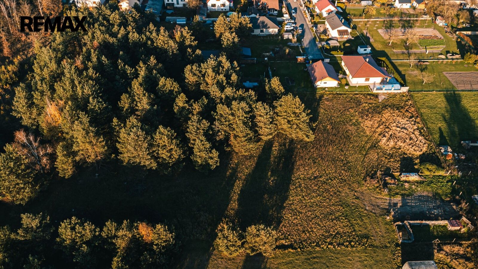 Pozemek pro bydlení · 1 892 m² · Bělušice - 2
