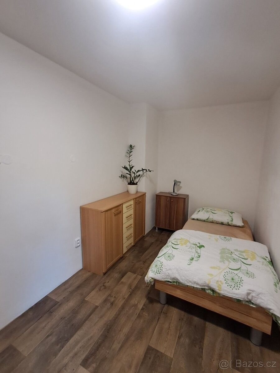 Prodej rodinný dům - Deštná, 679 61