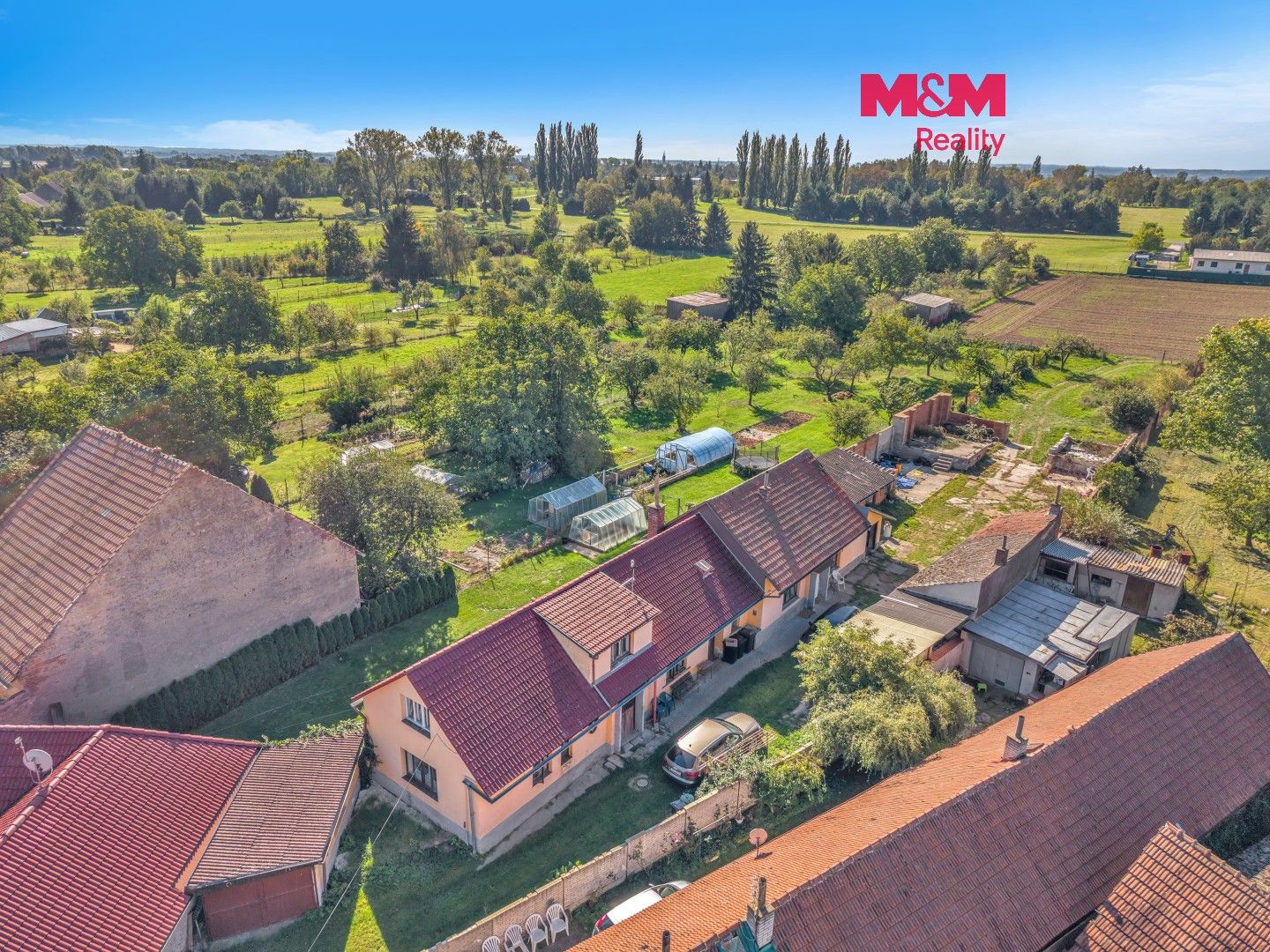 Prodej rodinný dům - Chotusice, 200 m² - 1