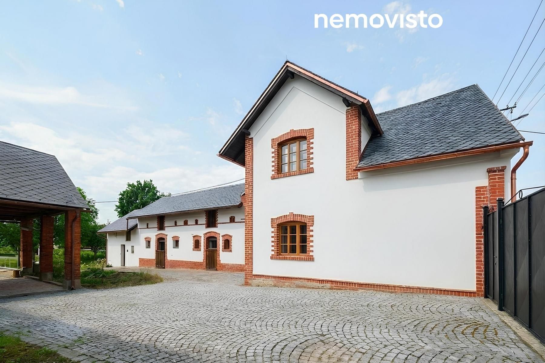 Rodinné domy, Strahovice, 250 m²