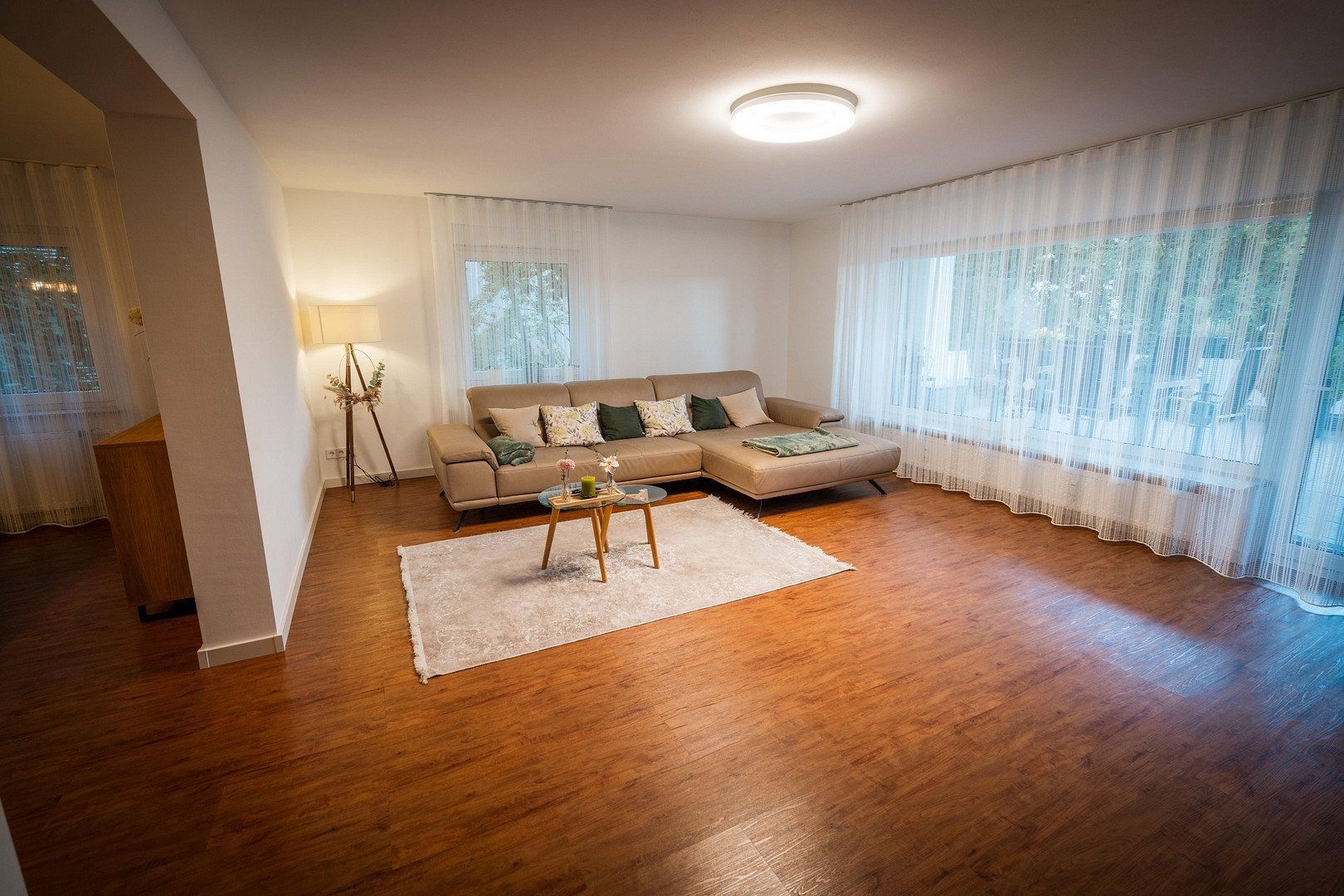 Prodej byt 5+1 - , Bádensko-Württembersko, 172 m² - 5