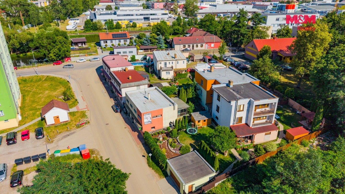 Rodinné domy, Roberta Bosche, České Budějovice, 173 m² - 1