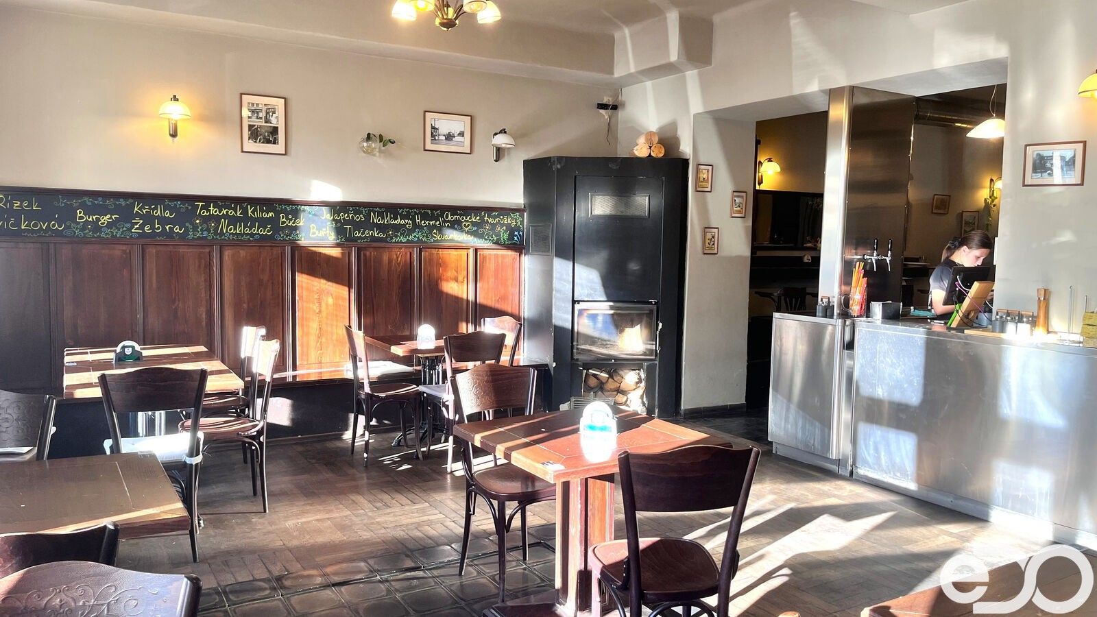 Restaurace · 402 m² · Nad Kolčavkou, Praha Libeň - 4