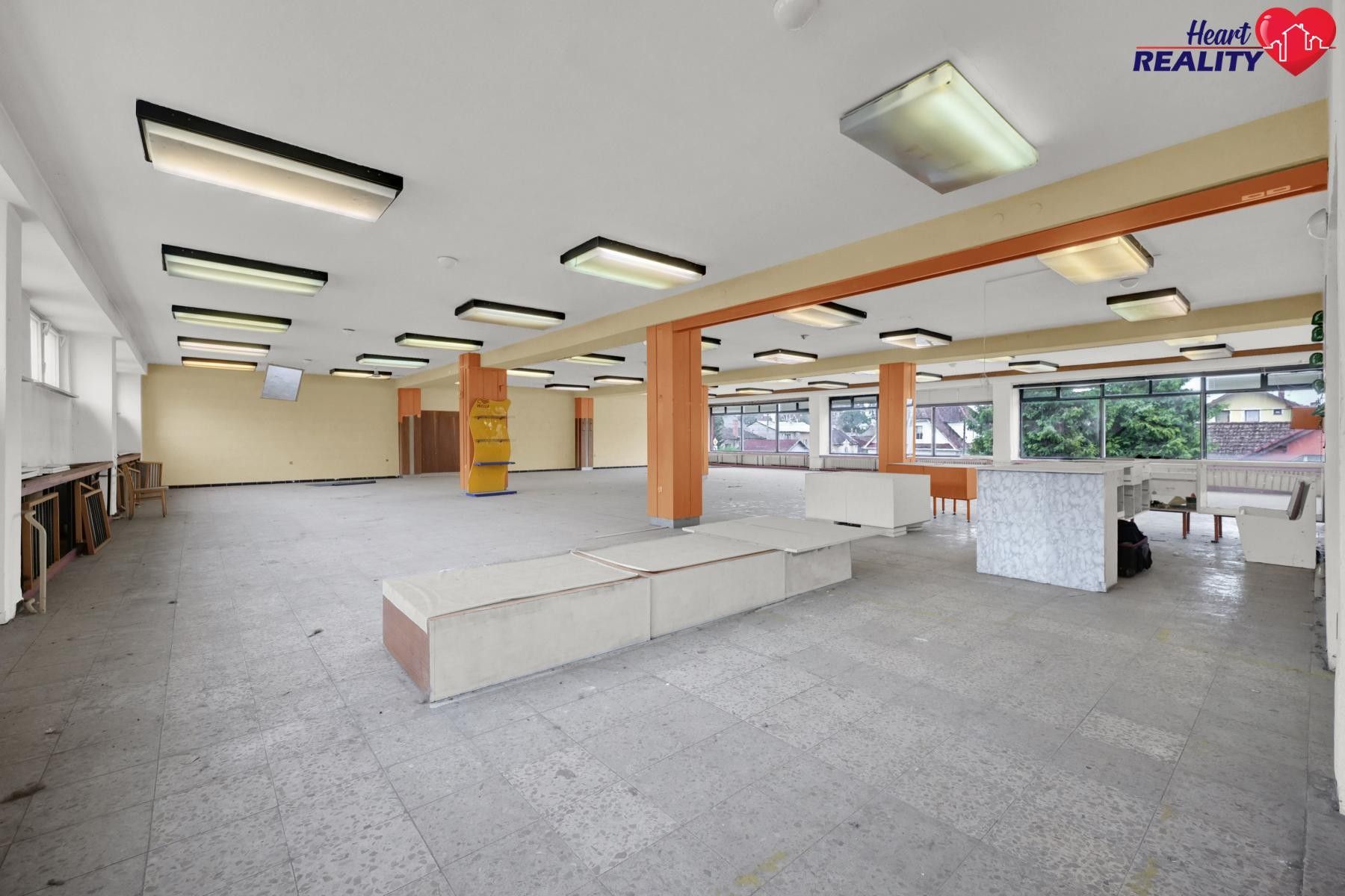 Obchodní prostory · 1 480 m² · Komenského, Vítkov - 4