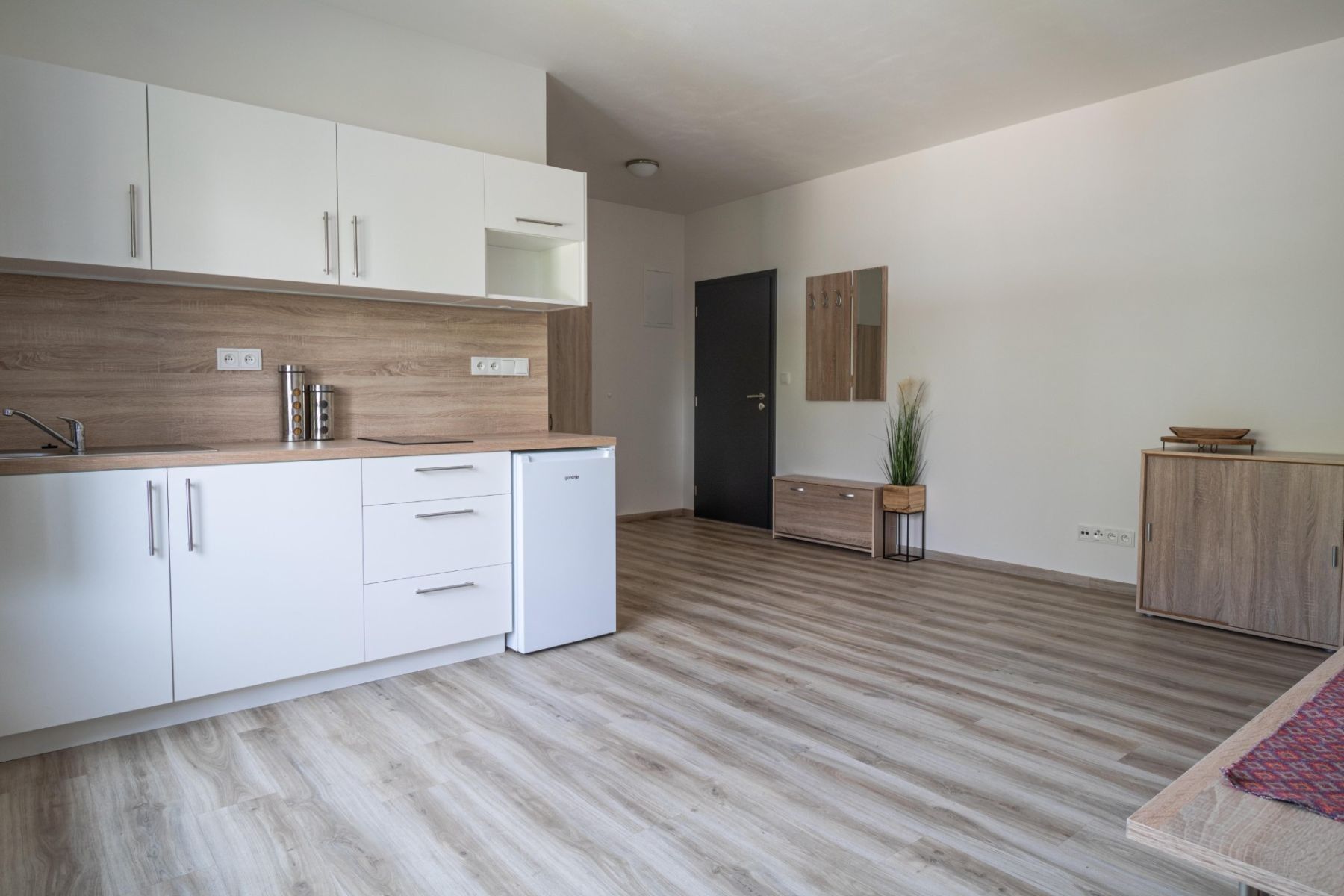 1+kk, Sadská, Praha - Hloubětín, 29 m² - 2