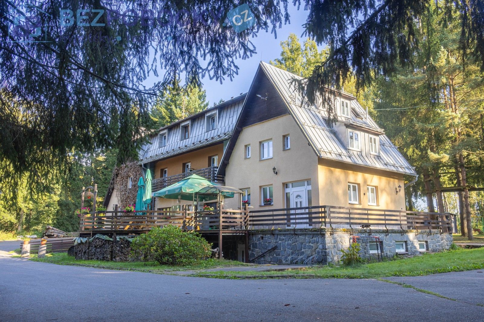 Ubytovací zařízení · 644 m² · Sněžné Milovy - 3