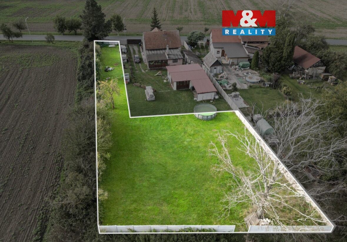 Prodej pozemek - Straky, 289 25, 1 128 m²