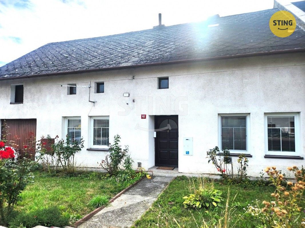 Prodej rodinný dům - Buk, 110 m² - 1
