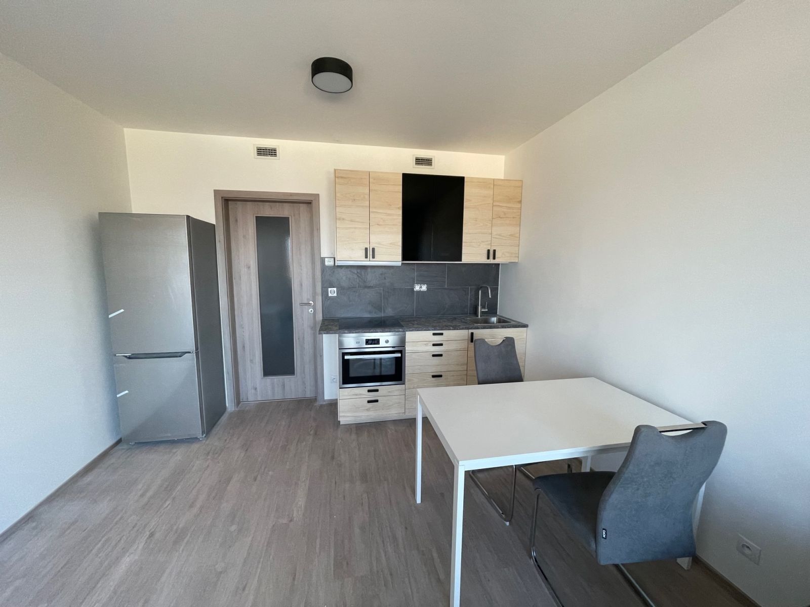 Pronájem byt 1+kk - Do Zahrádek I, Praha - Třebonice, 32 m² - 2