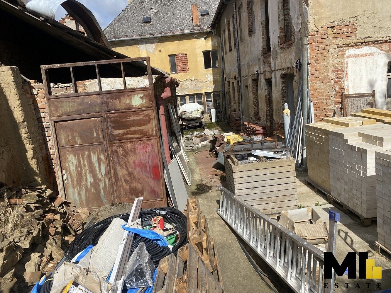 Rodinný dům · 407 m² · nám. sv. Ondřeje, Uherský Ostroh, okres Uherské Hradiště - 4