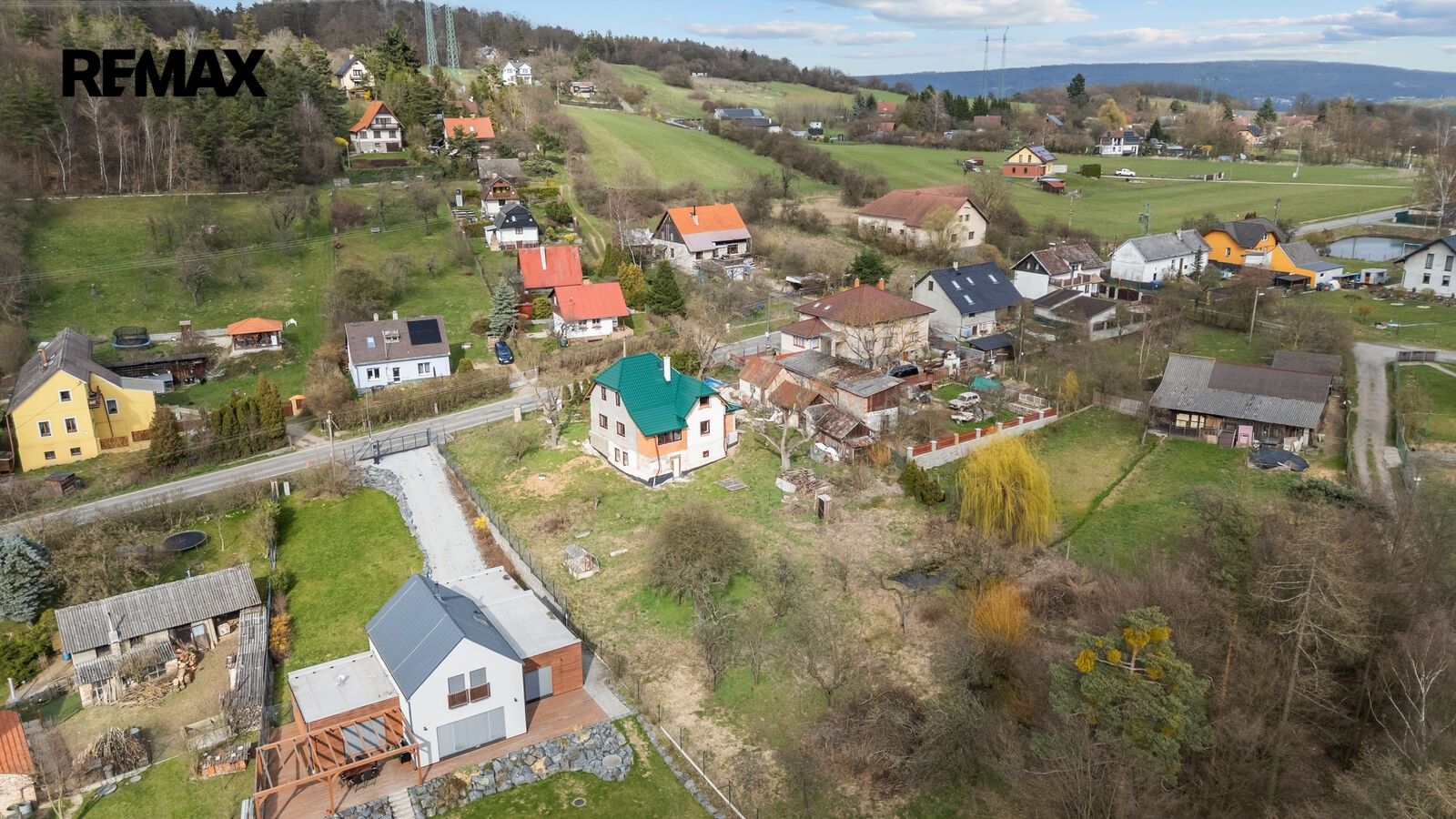 Pozemek pro bydlení, 1 830 m²