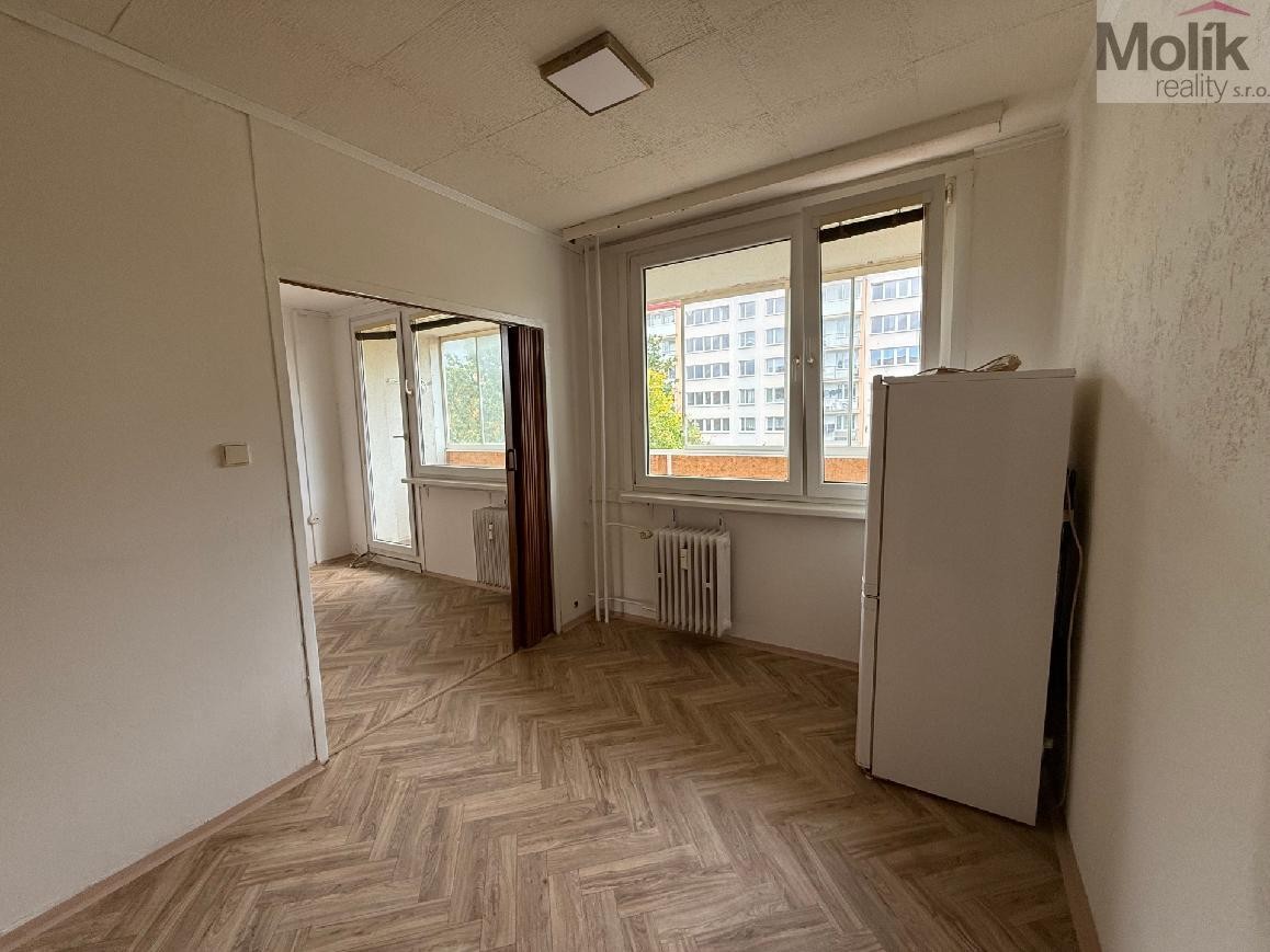 Byt 3+1 · 55 m² · Jana Kubelíka, Most - 3