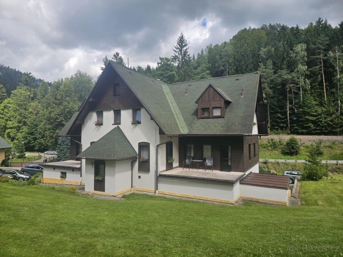 Prodej restaurace - Teplice nad Metují, 549 57