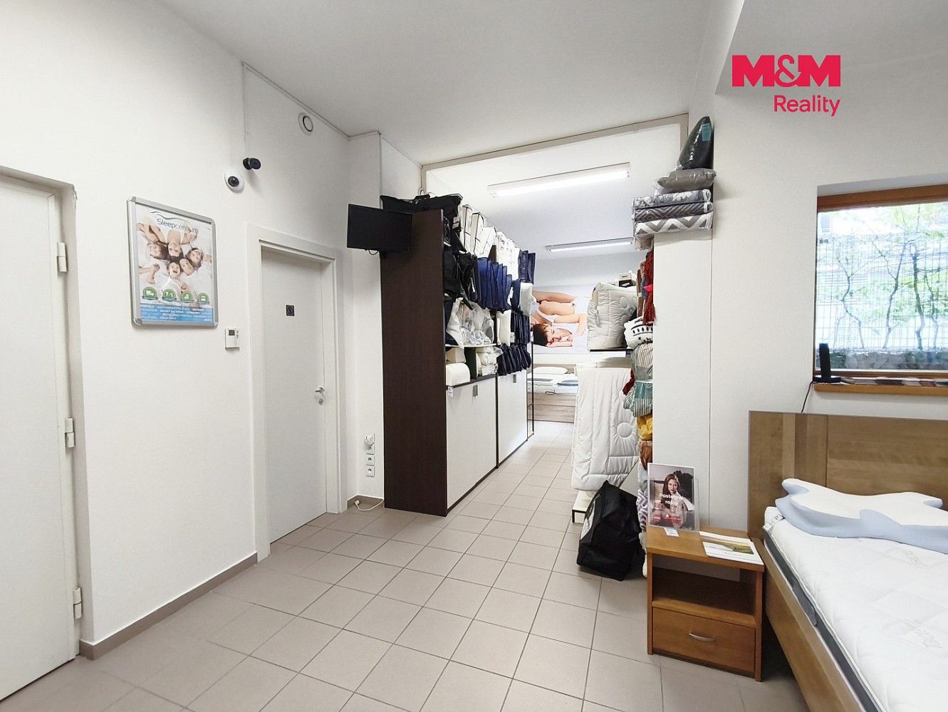 Obchodní prostory · 172 m² · Praha - Libeň, okres Praha 9, Hlavní město Praha - 4