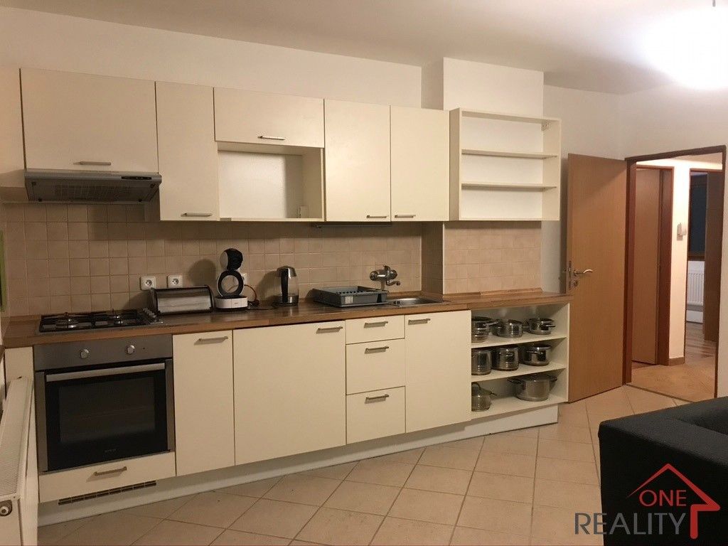 3+kk, Pozlovice, 68 m² - 2