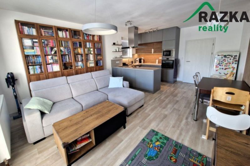 Prodej byt 4+kk - Truhlářská, Karlovy Vary, 84 m² - 1