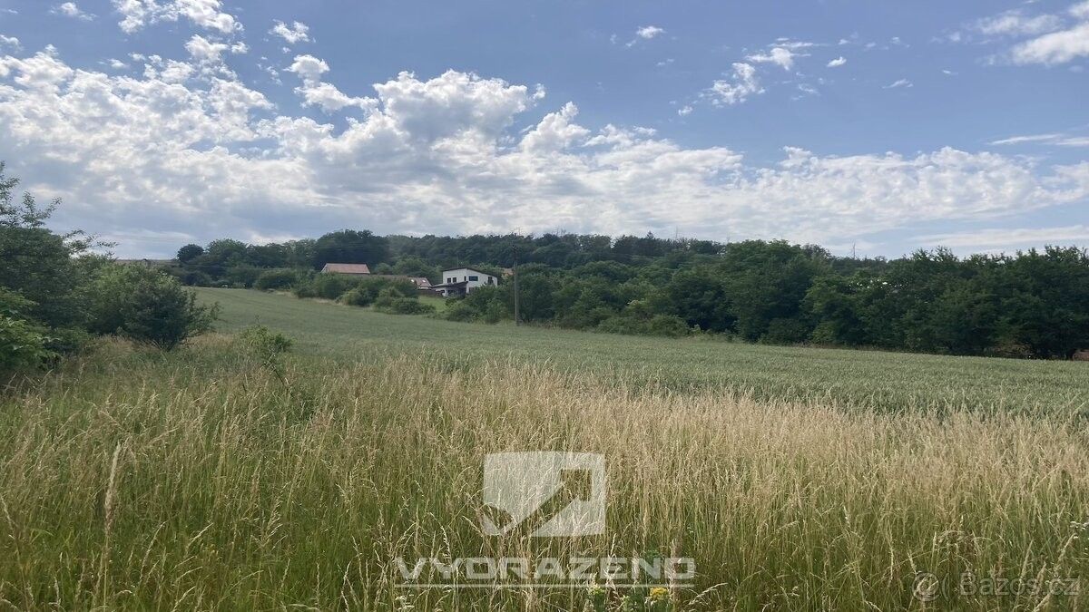 Prodej pozemek pro bydlení - Prštice, 664 46