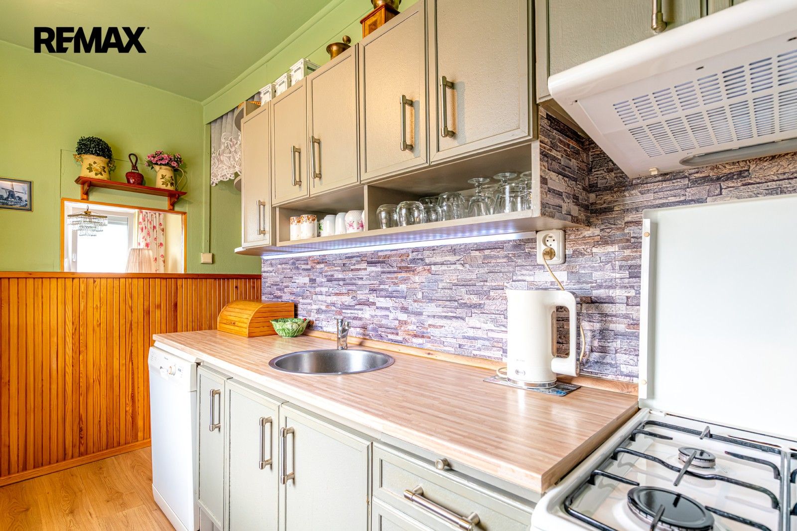 Byt 3+1 · 68 m² · Bajgarova 1214, Praha Kyje - 3